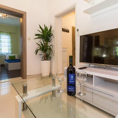 Teo * Биоград-на-Мору