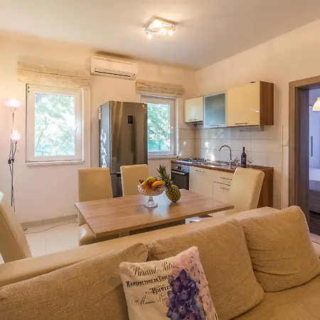 Teo Apartmán *